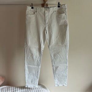 Just Black‎ Denim White Jeans 33